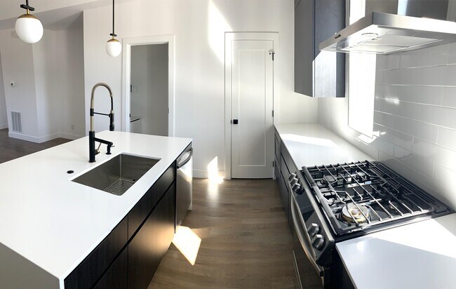 Building Photo - 2160 Youngfield St