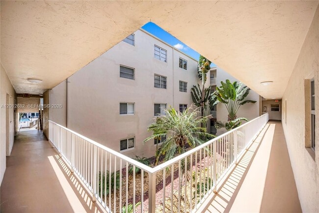 Building Photo - 7757 SW 86th St