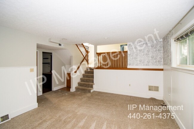 Building Photo - 4372 Quick Rd