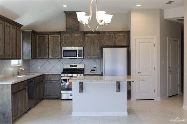 Building Photo - 13 N 33rd St