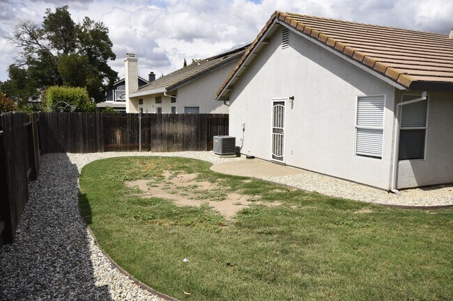 Building Photo - 8717 Aspen Hill Ct