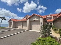 Building Photo - 715 Magnolia Pl