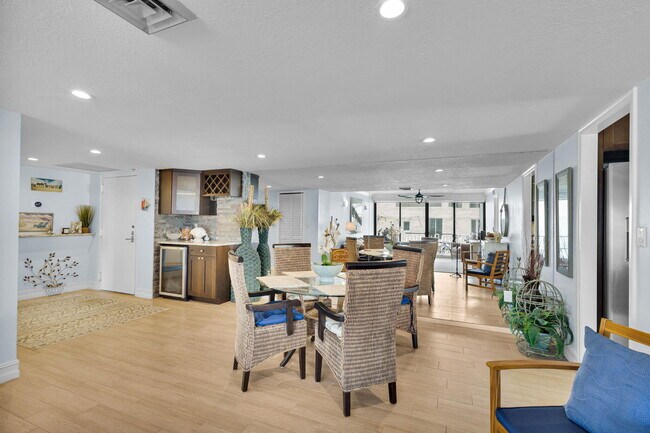 Building Photo - 4200 N Ocean Dr