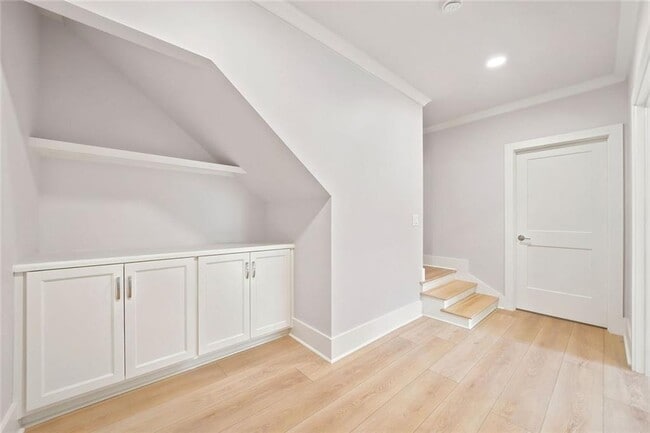Building Photo - 1396 Old Magnolia Way