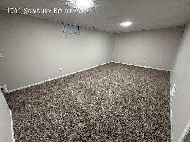 Building Photo - 1941 Sawbury Blvd