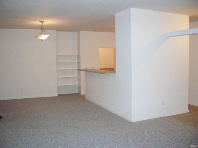 Building Photo - 315 Victoria Station Way