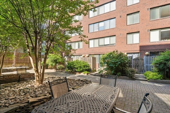 Building Photo - 1245 13th St NW