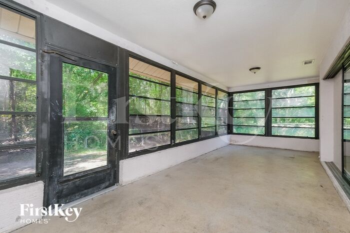 Building Photo - 8604 Knob Hill Ct