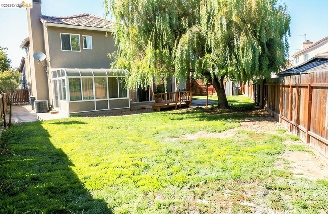 Building Photo - 2413 Santa Cruz Ct