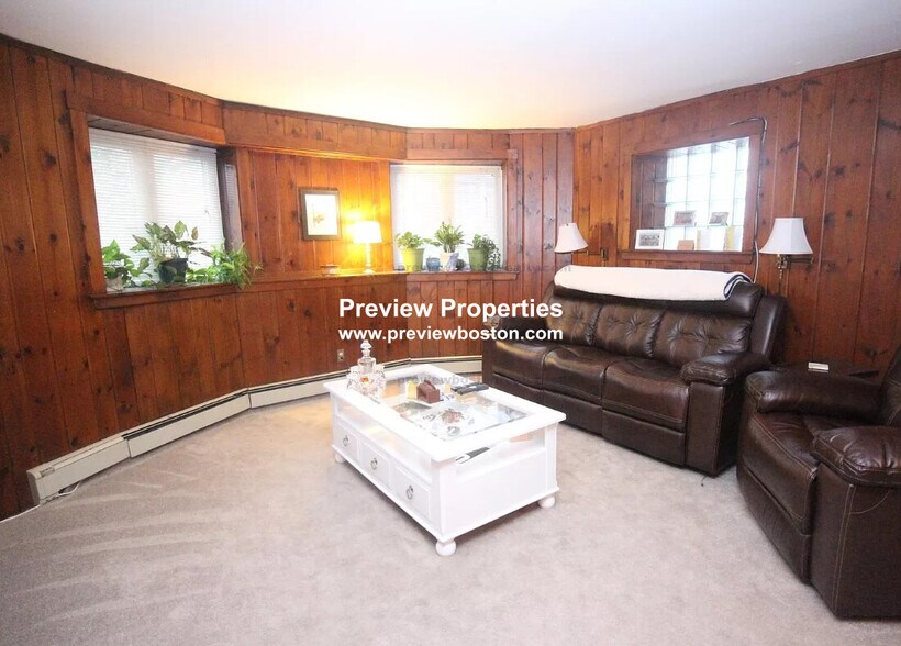 Building Photo - 9 Braemore Rd