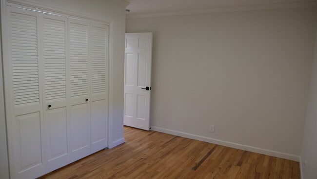 Building Photo - 1525 Ivy Ct