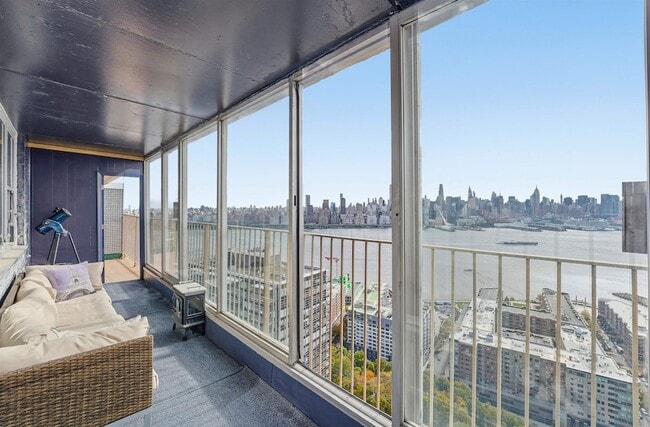 Building Photo - 6040 JFK Blvd E