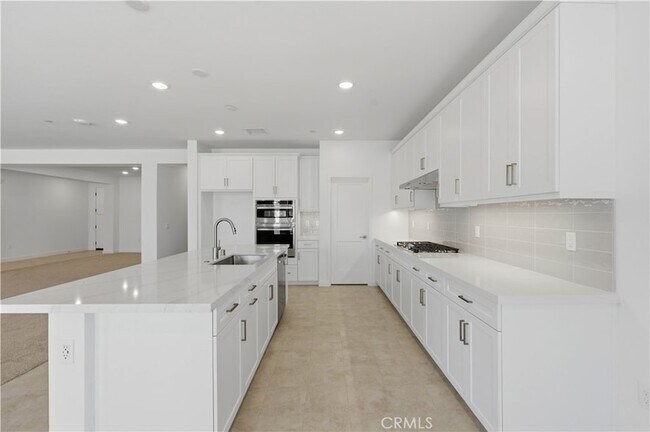 Building Photo - 11647 Saddleback Dr