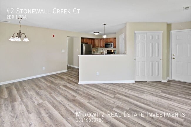 Building Photo - 42 Stonewall Creek Ct