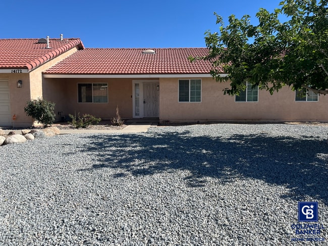 Building Photo - Move-In Ready Beauty with Granite Kitchen, Stainless Steel Appliances & Expansive Backyard