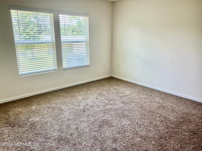 Building Photo - 12024 Sea Grove Pl