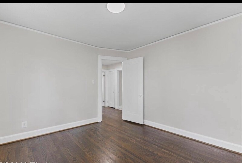 Building Photo - 16148 Northlawn St