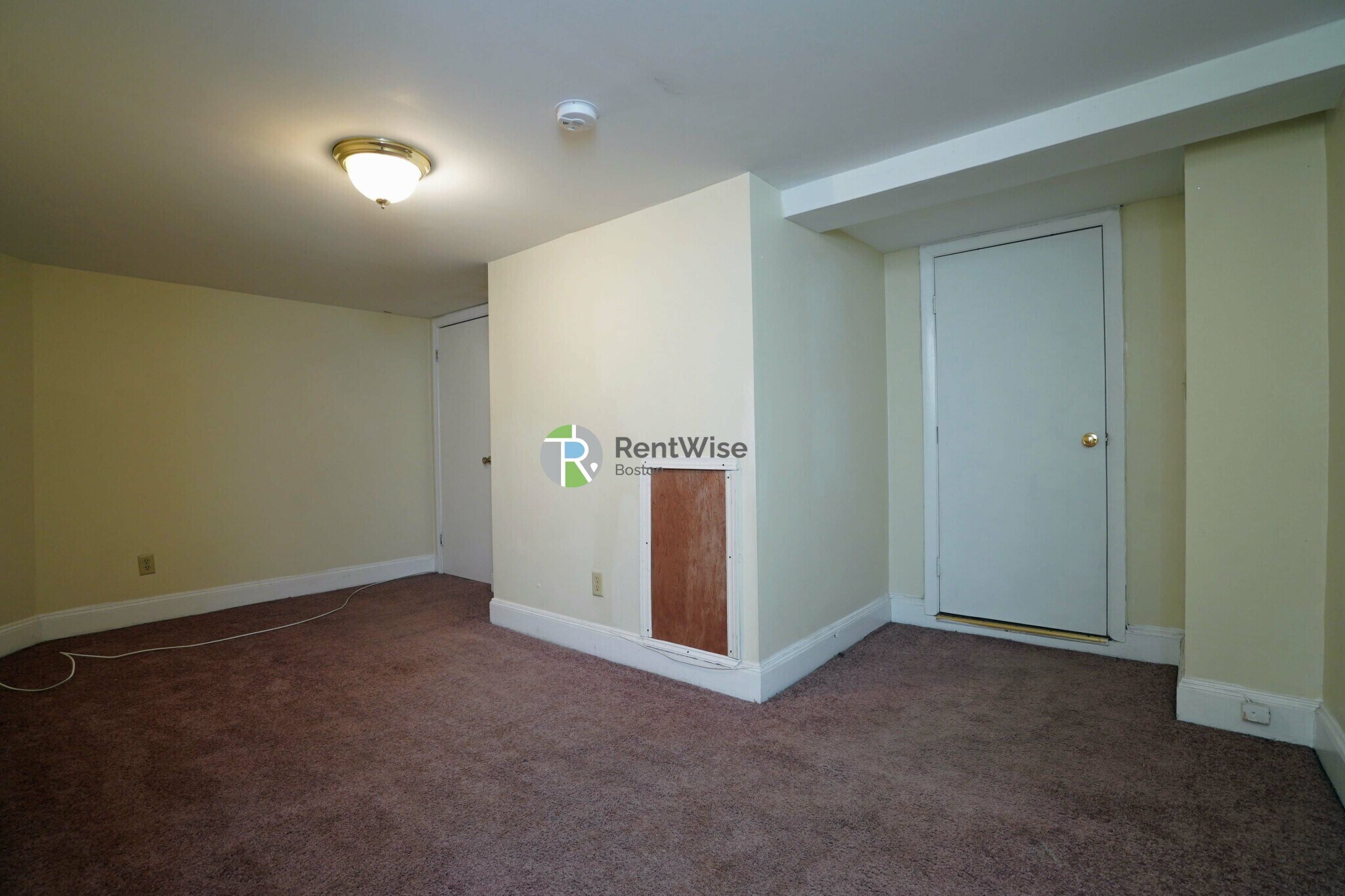 Building Photo - 230 Fuller St