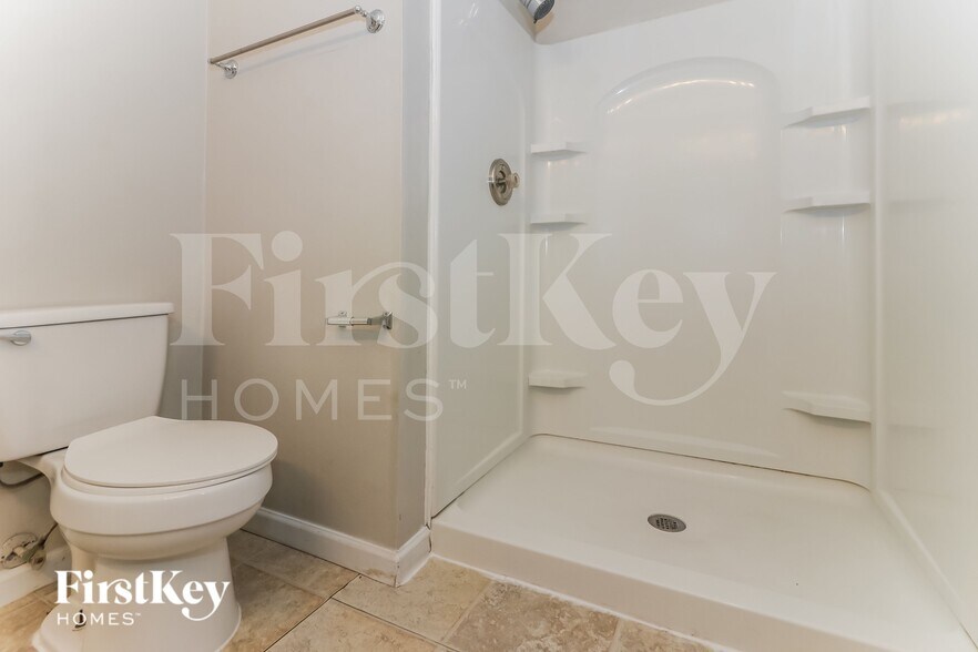 Building Photo - 3311 Birch Creek Dr