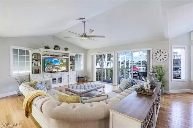 Building Photo - 437 Tradewinds Ave