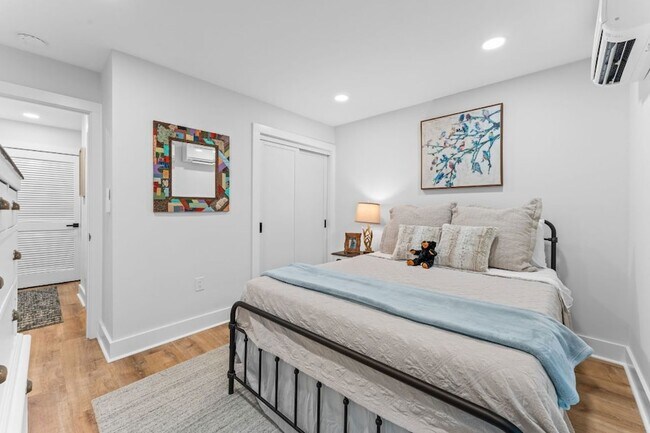 Building Photo - 50 Dogwood Knob