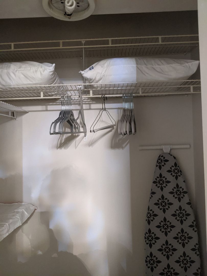 Building Photo - 2713 Fort Baker Dr SE