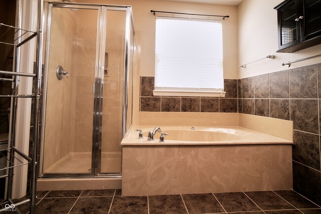 Building Photo - 11813 Traymoore Dr