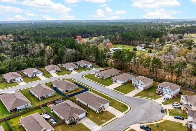 Building Photo - 6550 Eastland Cir