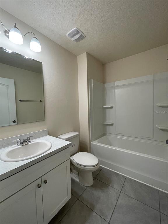 Building Photo - 159 Redbud Rd