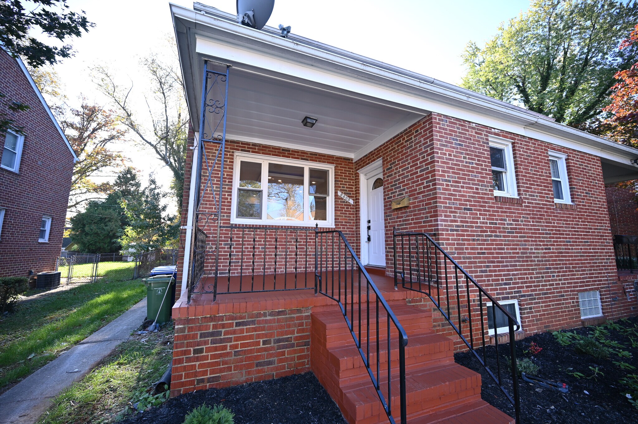 Building Photo - 3405 Ludgate Rd