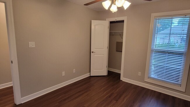 Building Photo - Cedarbrook Farms Subdivision
