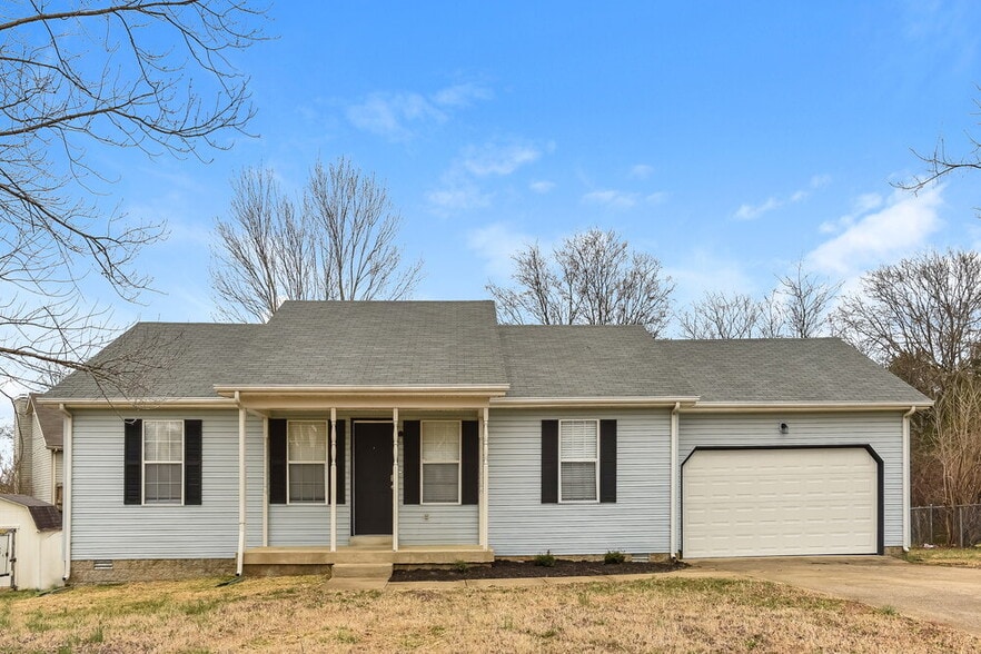 Primary Photo - 403 Trailsend Ct