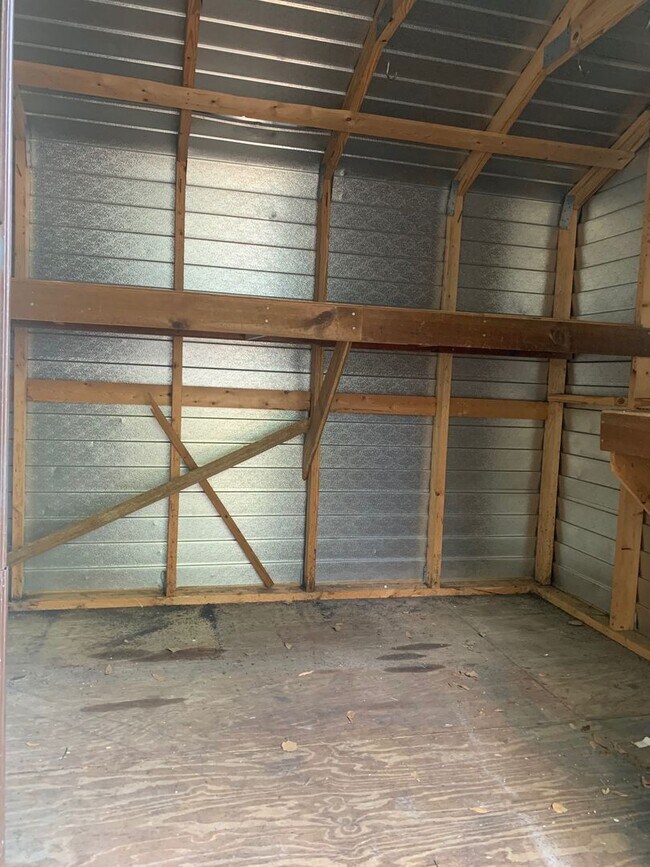 Building Photo - MOVE IN SPECIAL! Charming 3/1.5 St. Cloud Home w/ Partially Fenced Yard & Bonus Room