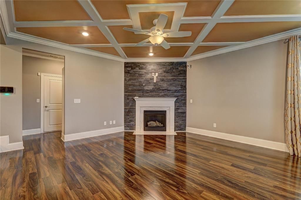 Building Photo - 4527 Bridgeway Rd