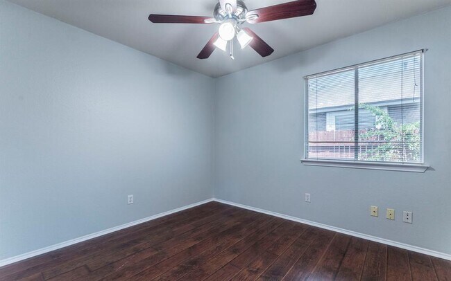 Building Photo - 3224 Arroyo Bluff Ln