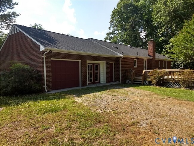 Building Photo - 9192 Blakewood Dr