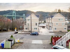 Building Photo - 8816 N Edison St