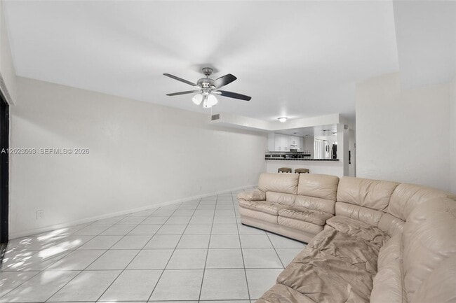 Building Photo - 4241 SW 71st Ter