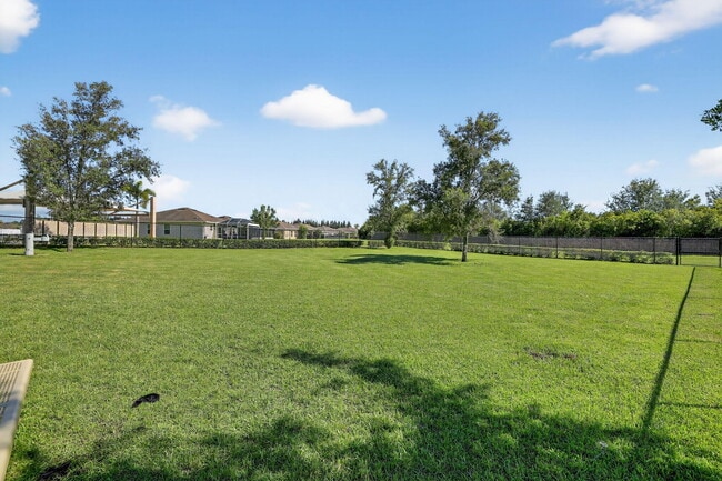 Building Photo - 3518 Carriage Pointe Cir
