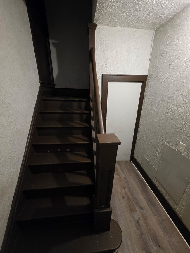 Building Photo - 19 Texas St