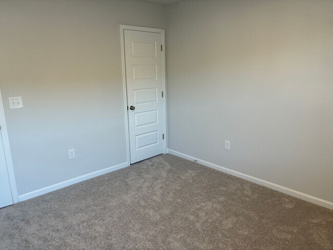 Building Photo - 5 Bedroom 2.5 Bathroom Home in Sunfish Cove in Sunset Beach, NC