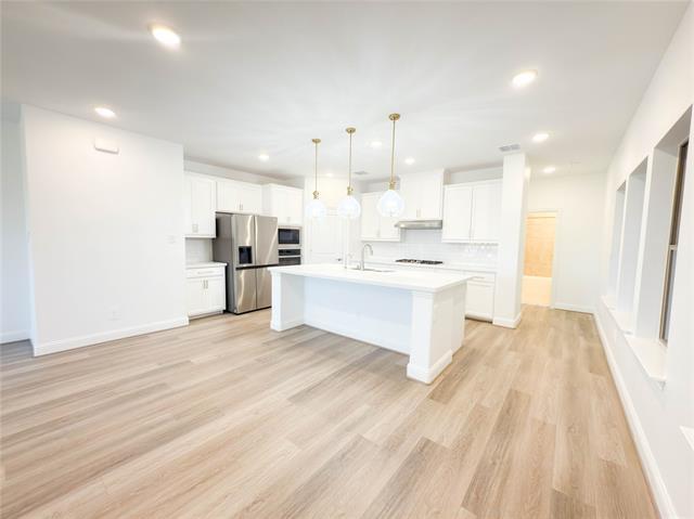 Building Photo - 114 Settlers Wy