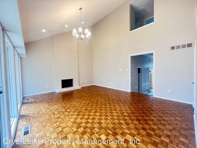 Building Photo - 3 br, 2.5 bath House - 5763 Barfield