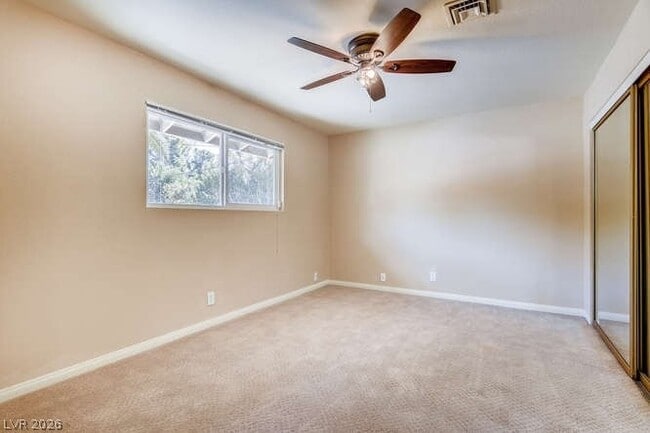 Building Photo - 1505 Strong Dr