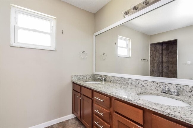 Building Photo - 7652 Atherton Ave