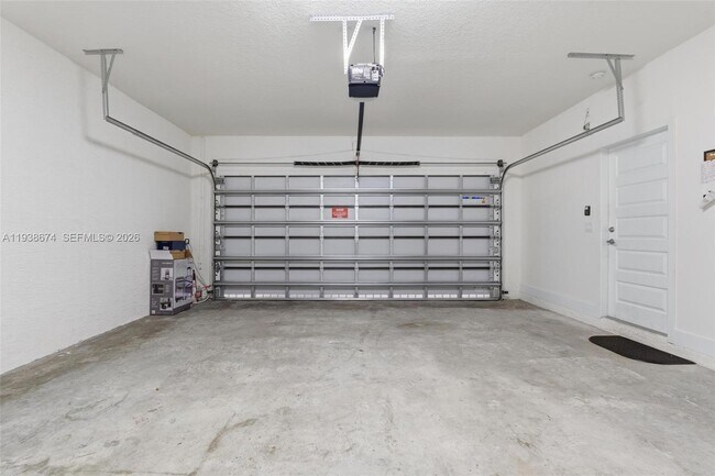 Building Photo - 8367 Central Park Blvd