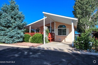 Building Photo - 2851 Smoke Tree Ln
