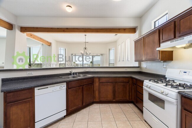 Building Photo - LEASE PENDING - PLEASE APPLY AT YOUR OWN DISCRETION