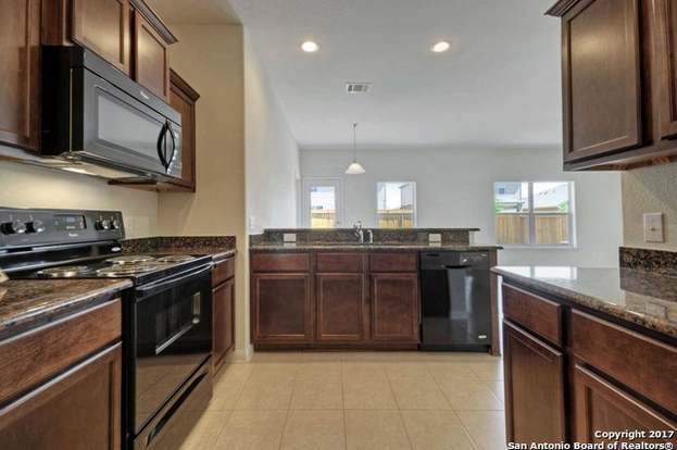 Building Photo - 7715 Watersedge Cove