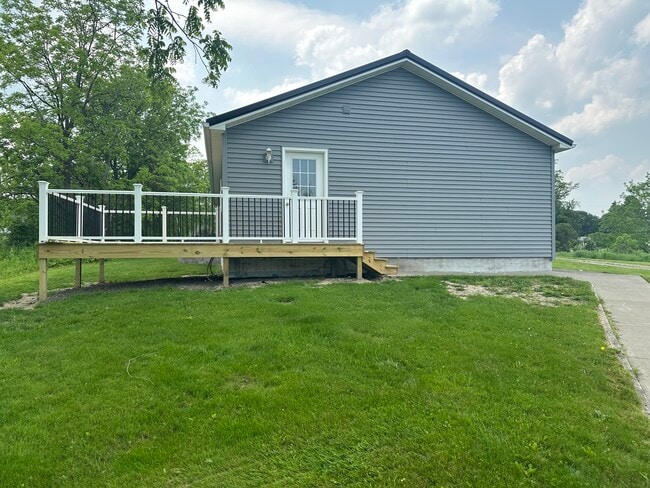 Building Photo - 205 Burdge Hill Rd